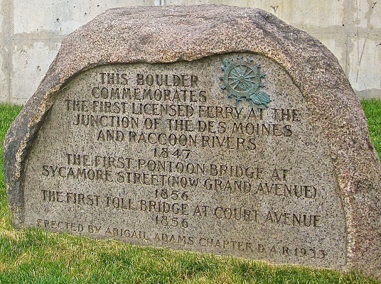 plaque boulder